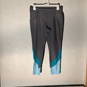 Tangerine color block leggings